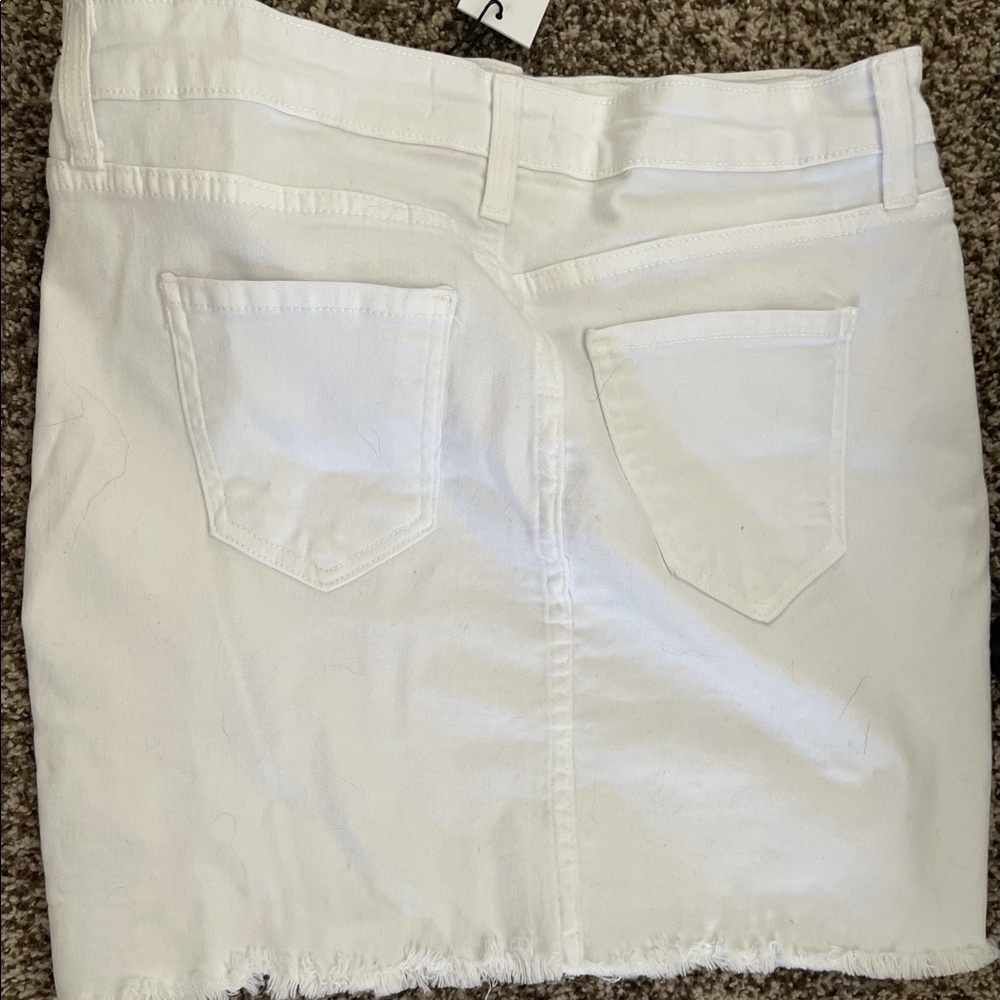 02 skirt